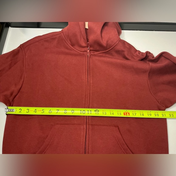 SKIMS Cotton Fleece Classic Zip Up Hoodie in Merlot Size Large Relaxed Fit NWT - Picture 9 of 15